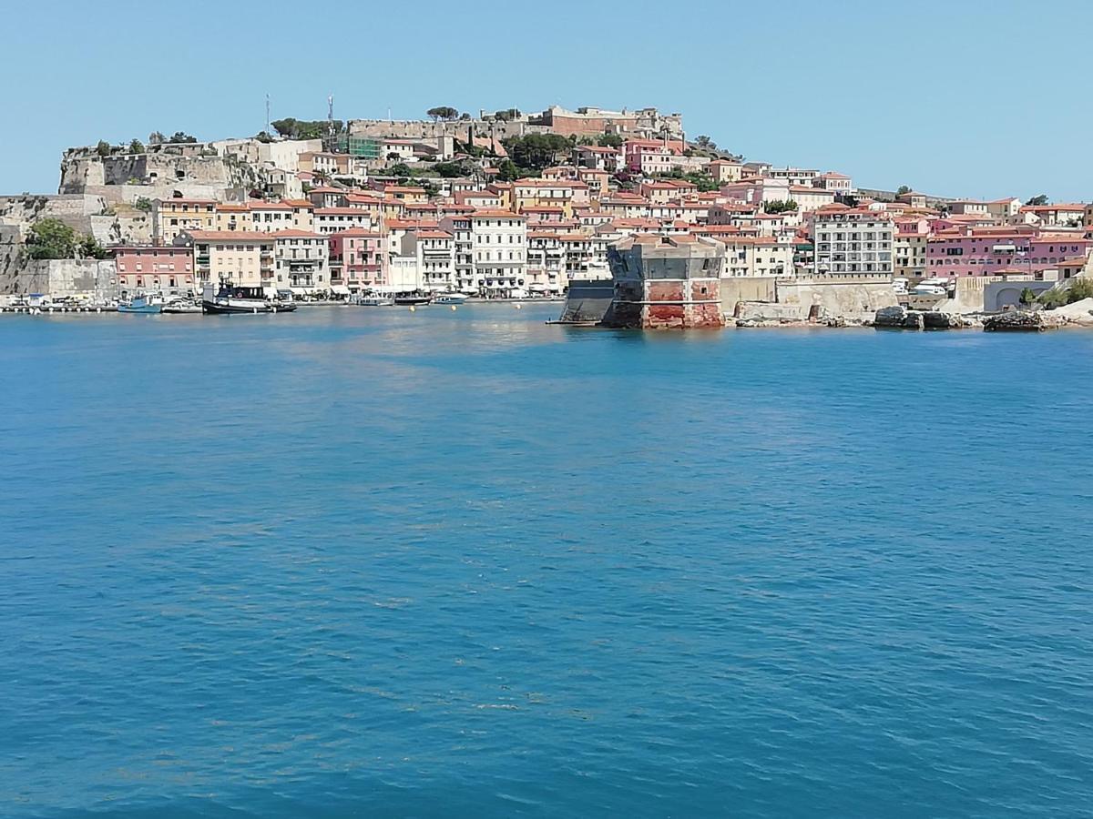 La Terrazza Al Forte Portoferraio Extérieur photo