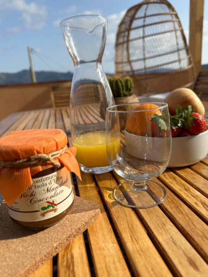La Terrazza Al Forte Portoferraio Extérieur photo
